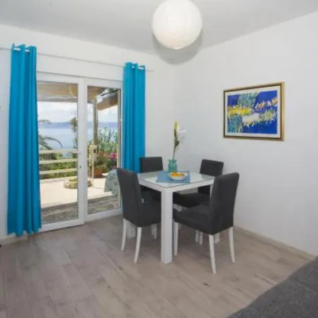 Azure Terrace Lejlighed *
